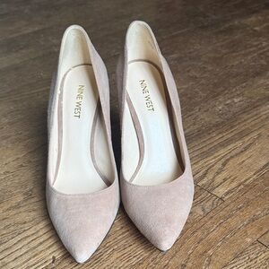 Nine West Women's suede Heels